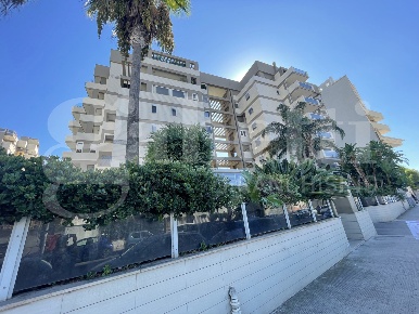 Foto Appartamento in Giuseppe Capruzzi, Bari Picone di 98 m² con 4 locali