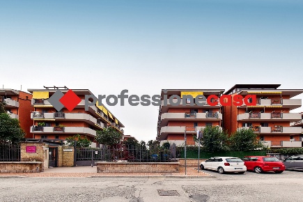 Foto Attico in Via Paul Harris 30, San Nicola la Strada di 53 m² in vendita