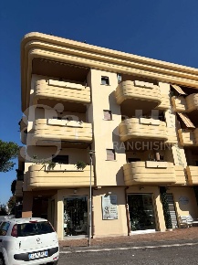 Foto Appartamento in Via Giuseppe Verdi 8, Aprilia Semicentro di 52 m²