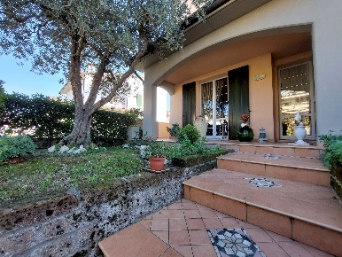 Foto Villa bifamiliare in Via R. Luxemburg 42A, Imola Pedagna, Monte Catone