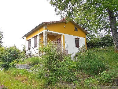Foto Villa unifamiliare in via mammianese, Marliana di 105 m² con 5 locali