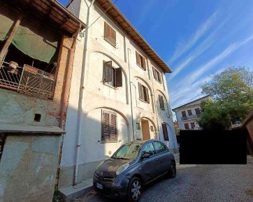 Foto Appartamento in Vicolo Porta  37, Cermenate di 82 m² con 3 locali