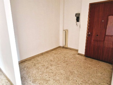 Foto Appartamento a San Giorgio Ionico di 110 m² con 3 locali in vendita