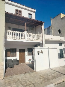 Foto Casa indipendente a Bitonto di 100 m² con 4 locali in vendita