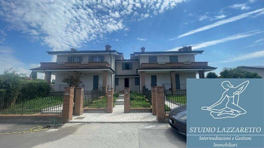 Foto Appartamento in via Matteotti 4/B, Trenzano Centro di 130 m²