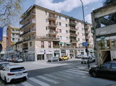 Foto Appartamento in Via dei Tulipani  18, Milano Giambellino di 44 m²