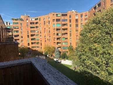 Foto Appartamento in Via Plezzo 72, Milano Udine di 100 m² con 3 locali