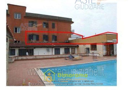Foto Appartamento Giugliano in Campania Varcaturo di 129 m² con 7 locali