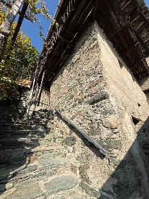 Foto Rustico in pilliolet, Chambave Centro di 100 m² con 5 locali