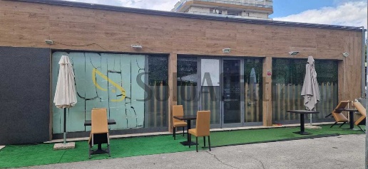 Foto Locale commerciale a Frosinone Tribunale di 60 m² con 1 locali