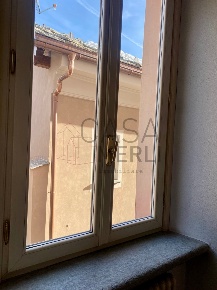 Foto Ufficio in VIA CROCE DI CITTà 49, Aosta Centro di 45 m² con 2 locali