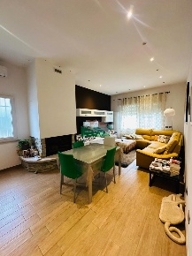 Foto Villa unifamiliare in Via della Battaglia, Ravenna di 263 m²