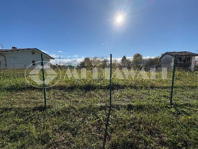 Foto Terreno edificabile a Fontanafredda di 1039 m² in vendita