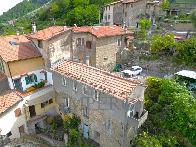 Foto Appartamento in Via L. Alborno 101B, Ventimiglia Latte, Ville di 55 m²
