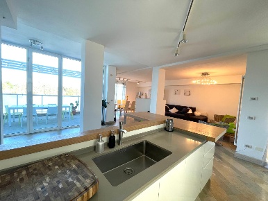 Foto Appartamento a Livorno Salviano di 170 m² con 4 locali in vendita