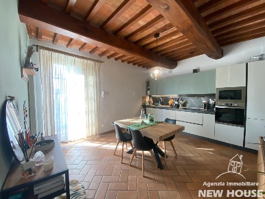 Foto Appartamento a San Giuliano Terme Ghezzano di 65 m² con 3 locali