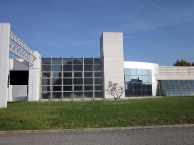 Foto Capannone industriale a Mede Centro di 3754 m² con 2 locali in vendita