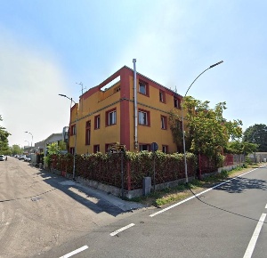 Foto Hotel a Pogliano Milanese di 1513 m² con 21 locali in vendita