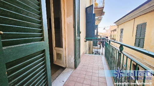 Foto Appartamento a Massa Centro di 115 m² con 5 locali in vendita