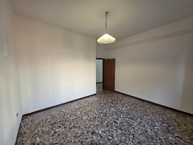 Foto Appartamento in via cavour  40, Chioggia Centro di 80 m² con 4 locali