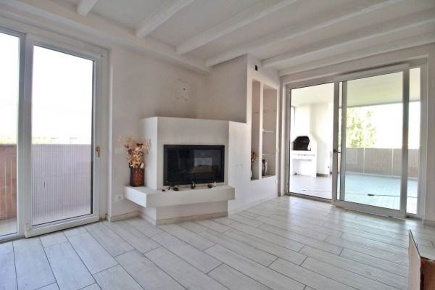 Foto Appartamento in Via Giuseppe Di Vittorio, Vimodrone di 159 m²