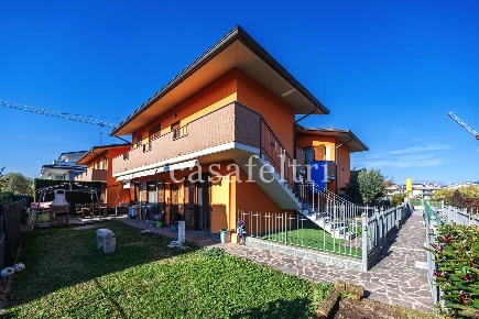 Foto Appartamento in via carlo alberto dalla chiesa 203, Calusco d'Adda