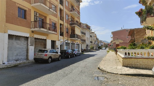 Foto Magazzino in via dogana, Amantea Centro di 150 m² con 1 locali