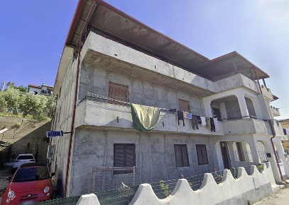 Foto Appartamento in Via Corrado Alvaro 33, Simeri Crichi Crichi di 295 m²