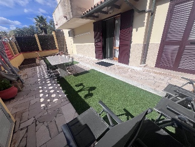 Foto Appartamento a La Maddalena di 160 m² con 7 locali in vendita