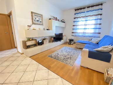 Foto Appartamento a Bolzano Gries - San Quirino di 99 m² con 3 locali