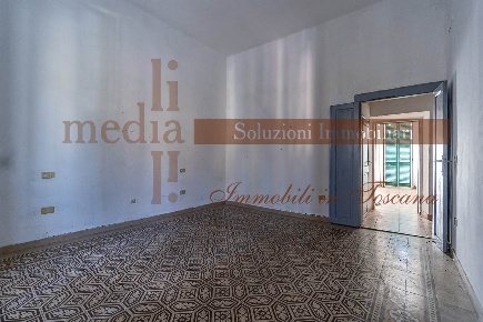 Foto Appartamento a Livorno Zola - Galilei di 120 m² con 6 locali