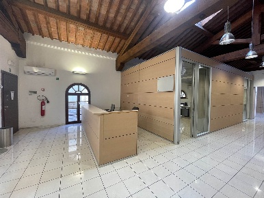Foto Ufficio in Via Giuseppe Mazzini 11, Siena Stazione di 270 m²