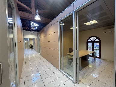 Foto Ufficio in Via Giuseppe Mazzini 11, Siena Stazione di 270 m²