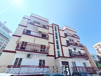 Foto Appartamento in Via Grimoaldo degli Alfaraniti 19, Bari Poggiofranco