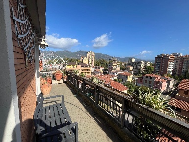 Foto Attico a Terni Cospea - San Giovanni di 110 m² con 7 locali in vendita