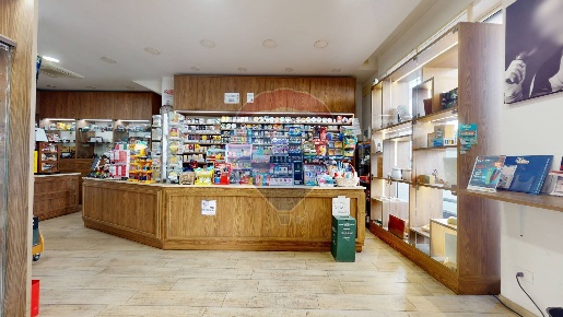 Foto Attività commerciale in via verdi, Viareggio Centro di 40 m²