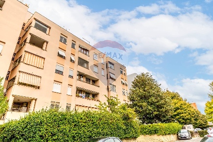 Foto Appartamento in Via Sergio Tofano, Roma Vigne Nuove - Casale Nei