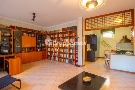 Foto Appartamento in Vittorio Emanuele, Cuggiono Centro di 65 m² in vendita