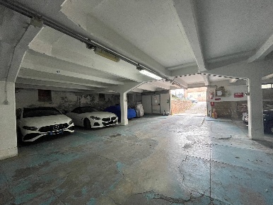 Foto Box in Via Caldirolo, Ferrara Via Pomposa di 30 m² con 2 locali