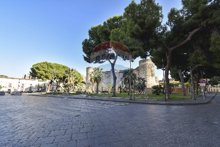 Foto Casa indipendente in Piazza Federico Di Svevia, Catania Centro Storico
