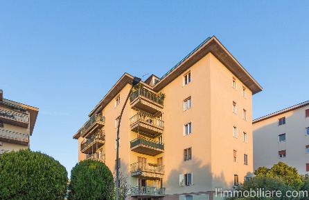 Foto Appartamento in Via Eleonora Duse, Verona Ponte Crencano di 95 m²
