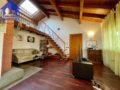 Foto Appartamento in Viale Reno, Cesenatico Santa Teresa di 180 m²