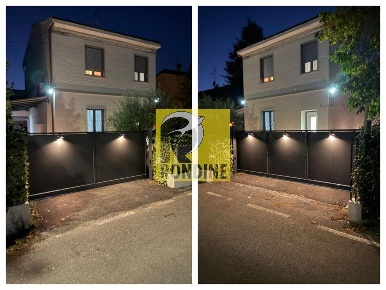 Foto Casa indipendente in VIA DELL'OMBRELLO, Faenza di 177 m² con 10 locali