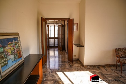 Foto Villa unifamiliare a Thiene Centro di 280 m² con 8 locali in vendita