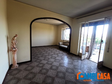 Foto Appartamento in Via del Visone, Palermo Bonagia di 130 m² con 5 locali