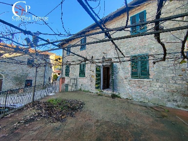 Foto Rustico in località Casale, San Godenzo Casale di 142 m² con 7 locali