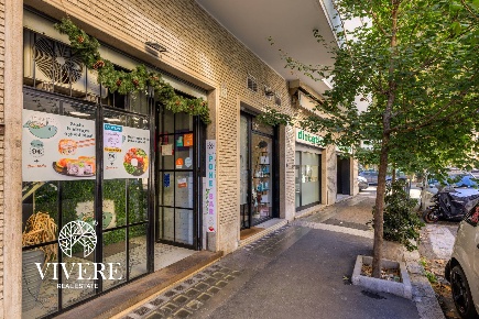 Foto Locale commerciale in Via Ugo Balzani, Roma Bologna di 28 m²