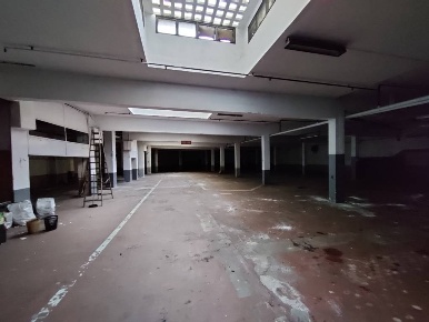 Foto Locale commerciale in Corso Orbassano, Torino Centro Europa di 1400 m²