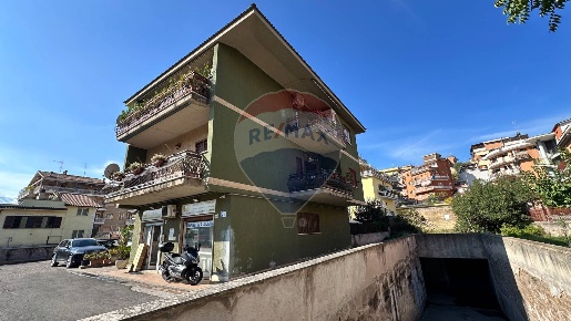 Foto Magazzino in Via Cornelia, Roma Cornelia - Montespaccato di 25 m²