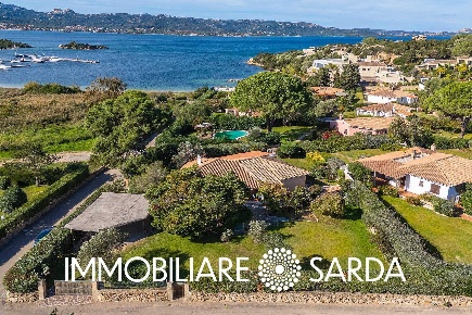 Foto Villa singola a Arzachena Baja Sardinia di 163 m² con 7 locali
